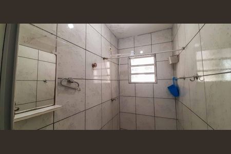 Casa para alugar com 50m², 2 quartos e 1 vaga Casa para alugar com 50m², 2 quartos e 1 vagaBanheiro