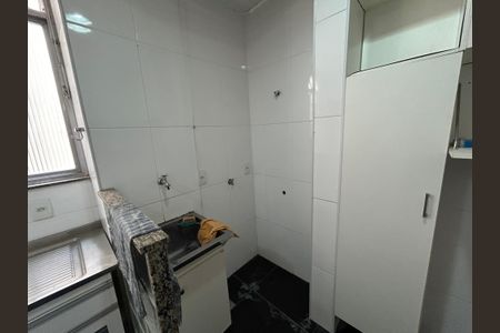 Apartamento à venda com 87m², 2 quartos e 1 vagaÁrea de Serviço