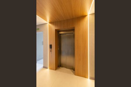 Apartamento à venda com 197m², 3 quartos e 1 vaga Apartamento à venda com 197m², 3 quartos e 1 vagaÁrea comum