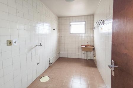 Apartamento para alugar com 60m², 2 quartos e 1 vaga Apartamento para alugar com 60m², 2 quartos e 1 vagaCozinha/ Área de Serviço