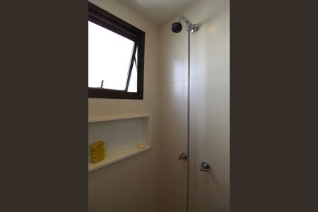 Apartamento à venda com 172m², 3 quartos e 3 vagasBanheiro da Suíte 2