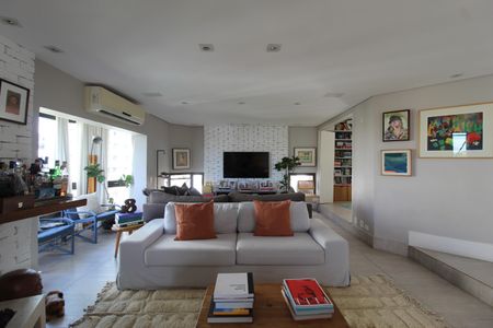 Apartamento à venda com 172m², 3 quartos e 3 vagasSala