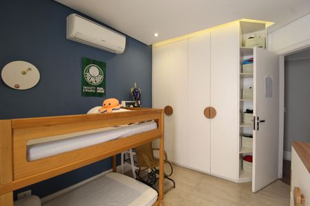 Apartamento à venda com 172m², 3 quartos e 3 vagasQuarto 2 - Suíte