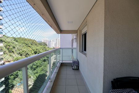 Apartamento para alugar com 90m², 2 quartos e 2 vagas Apartamento para alugar com 90m², 2 quartos e 2 vagasVaranda