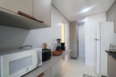 Apartamento para alugar com 90m², 2 quartos e 2 vagas Apartamento para alugar com 90m², 2 quartos e 2 vagasCozinha