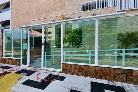 Apartamento para alugar com 90m², 2 quartos e 2 vagas Apartamento para alugar com 90m², 2 quartos e 2 vagasFachada