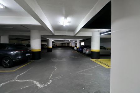 Apartamento para alugar com 90m², 2 quartos e 2 vagas Apartamento para alugar com 90m², 2 quartos e 2 vagasGaragem