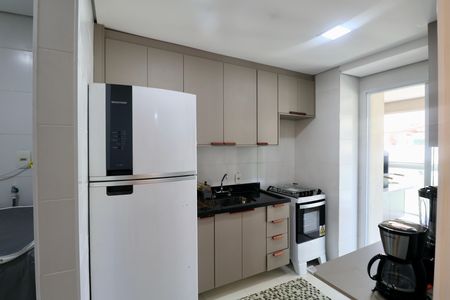 Apartamento para alugar com 90m², 2 quartos e 2 vagas Apartamento para alugar com 90m², 2 quartos e 2 vagasCozinha
