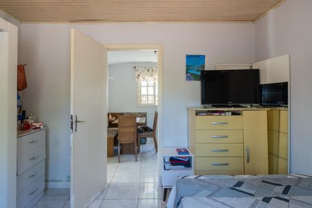 Casa à venda com 330m², 7 quartos e 4 vagasQuarto 2