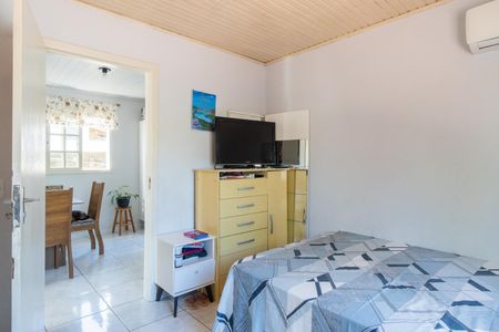 Casa à venda com 330m², 7 quartos e 4 vagasQuarto 2