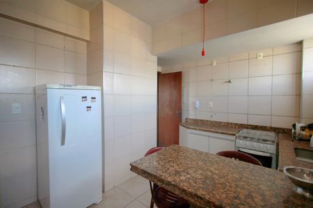 Apartamento à venda com 200m², 3 quartos e 1 vagaCozinha