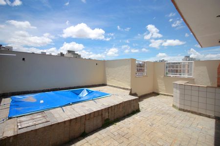 Apartamento à venda com 200m², 3 quartos e 1 vagaCobertura