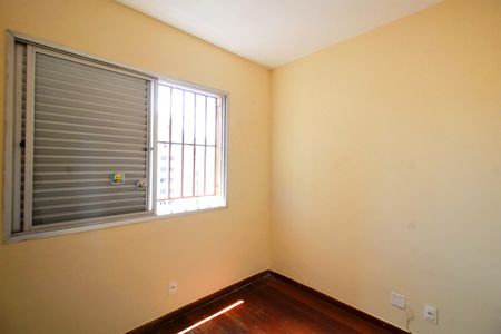 Apartamento à venda com 200m², 3 quartos e 1 vagaQuarto 2
