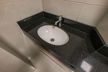 Apartamento à venda com 140m², 3 quartos e 1 vaga Apartamento à venda com 140m², 3 quartos e 1 vagaBanheiro Social