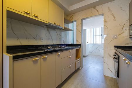 Apartamento à venda com 140m², 3 quartos e 1 vaga Apartamento à venda com 140m², 3 quartos e 1 vagaCozinha
