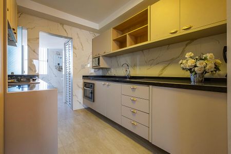 Apartamento à venda com 140m², 3 quartos e 1 vaga Apartamento à venda com 140m², 3 quartos e 1 vagaCozinha