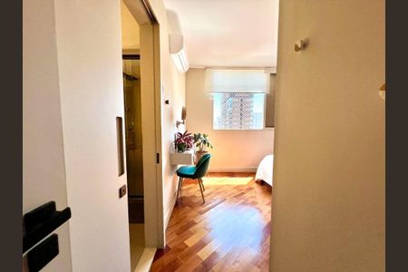Apartamento à venda com 109m², 2 quartos e 1 vaga