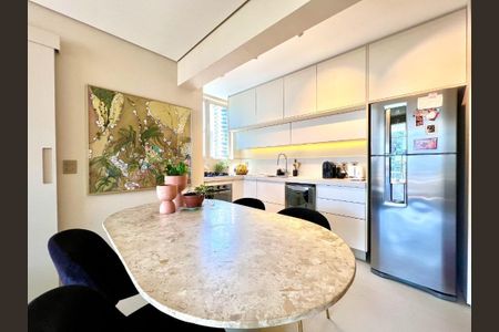 Apartamento à venda com 109m², 2 quartos e 1 vaga