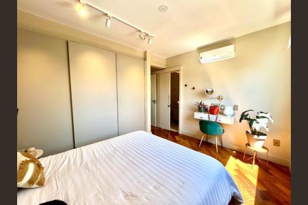 Apartamento à venda com 109m², 2 quartos e 1 vaga