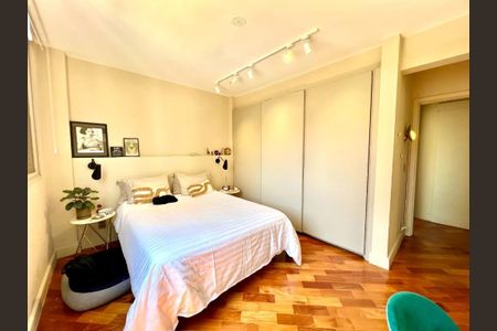 Apartamento à venda com 109m², 2 quartos e 1 vaga