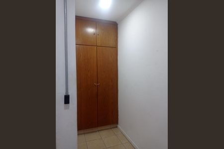 Apartamento à venda com 71m², 2 quartos e sem vaga