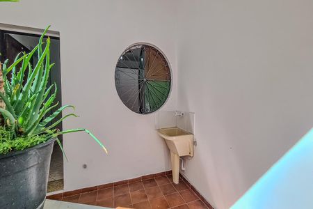 Casa para alugar com 40m², 1 quarto e sem vaga Casa para alugar com 40m², 1 quarto e sem vagaÁrea de Serviço