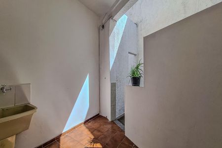 Casa para alugar com 40m², 1 quarto e sem vaga Casa para alugar com 40m², 1 quarto e sem vagaÁrea de Serviço
