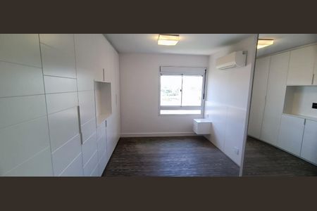 Apartamento à venda com 269m², 3 quartos e 3 vagasSuíte 2