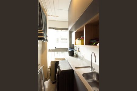 Apartamento à venda com 77m², 1 quarto e 1 vagaÁrea de Serviço