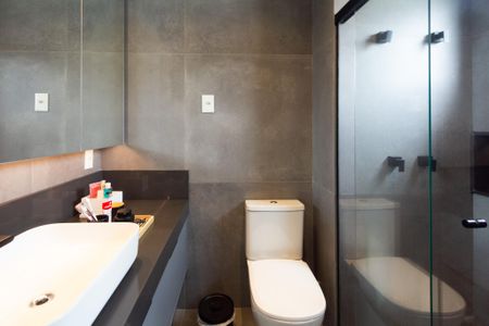 Apartamento à venda com 77m², 1 quarto e 1 vagaBanheiro da Suíte