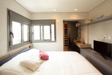 Apartamento à venda com 77m², 1 quarto e 1 vagaSuíte