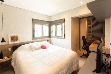 Apartamento à venda com 77m², 1 quarto e 1 vagaSuíte