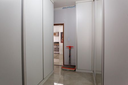 Casa à venda com 360m², 3 quartos e 2 vagas Casa à venda com 360m², 3 quartos e 2 vagasquarto 1