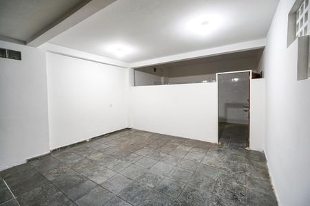 Casa para alugar com 110m², 1 quarto e 2 vagas Casa para alugar com 110m², 1 quarto e 2 vagasGaragem