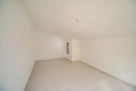 Casa para alugar com 110m², 1 quarto e 2 vagas Casa para alugar com 110m², 1 quarto e 2 vagasQuarto