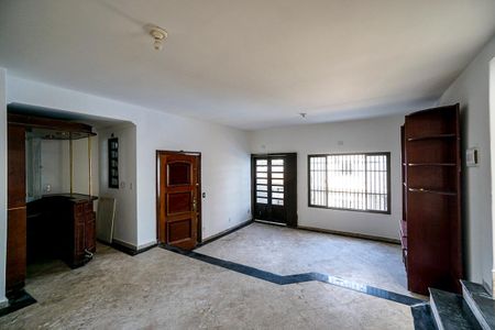 Casa para alugar com 110m², 1 quarto e 2 vagas Casa para alugar com 110m², 1 quarto e 2 vagasSala