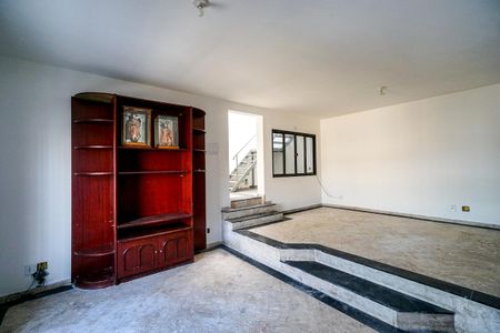 Casa para alugar com 110m², 1 quarto e 2 vagas Casa para alugar com 110m², 1 quarto e 2 vagasSala