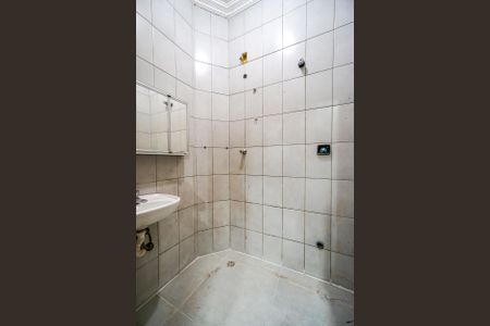 Casa para alugar com 110m², 1 quarto e 2 vagas Casa para alugar com 110m², 1 quarto e 2 vagasBanheiro