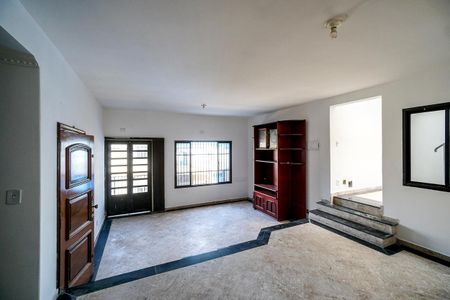 Casa para alugar com 110m², 1 quarto e 2 vagas Casa para alugar com 110m², 1 quarto e 2 vagasSala