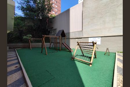 Apartamento à venda com 58m², 2 quartos e 1 vaga Apartamento à venda com 58m², 2 quartos e 1 vagaÁrea Comum Playground