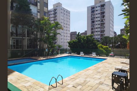 Apartamento à venda com 58m², 2 quartos e 1 vaga Apartamento à venda com 58m², 2 quartos e 1 vagaÁrea comum - Piscina