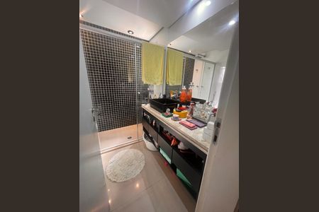 Apartamento à venda com 90m², 2 quartos e 2 vagas