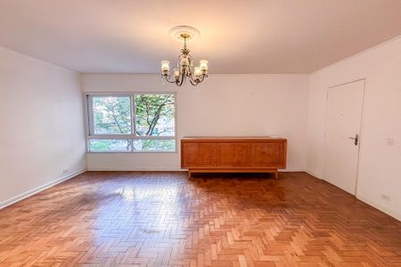 Apartamento à venda com 130m², 3 quartos e 1 vaga Apartamento à venda com 130m², 3 quartos e 1 vagaSala