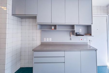 Apartamento à venda com 130m², 3 quartos e 1 vaga Apartamento à venda com 130m², 3 quartos e 1 vagaCozinha