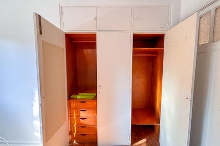 Apartamento à venda com 130m², 3 quartos e 1 vaga Apartamento à venda com 130m², 3 quartos e 1 vagaQuarto 3