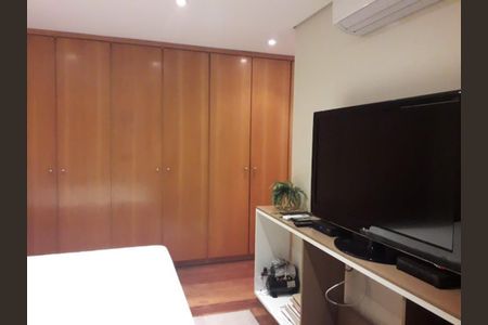 Apartamento à venda com 151m², 2 quartos e 3 vagas