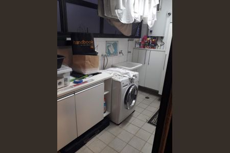 Apartamento à venda com 151m², 2 quartos e 3 vagas