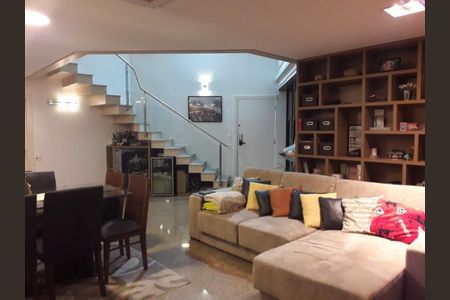 Apartamento à venda com 151m², 2 quartos e 3 vagas