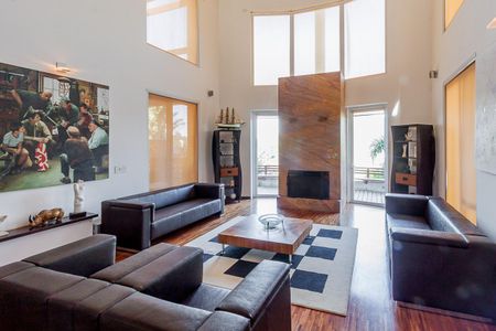 Casa à venda com 7 quartos, 1600m² em Alphaville , Santana de Parnaíba