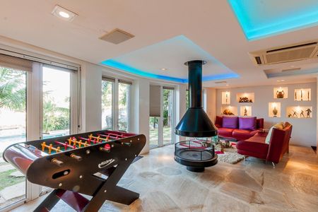 Casa à venda com 7 quartos, 1600m² em Alphaville , Santana de Parnaíba